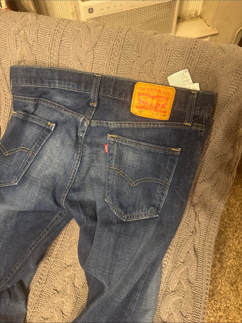 Levi's Men's 513 Dark Blue Slim Straight Jeans with Contrast Patch size W32 L34